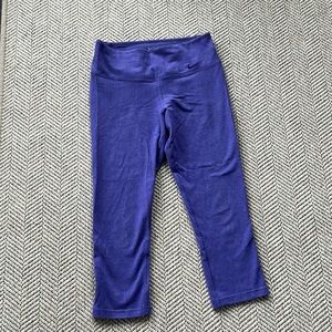 Nike crop legging